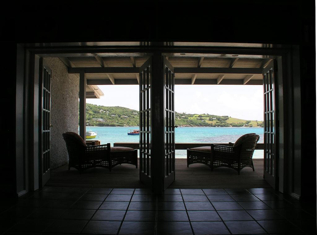 Bequia Beachfront Villa Hotel Friendship Ngoại thất bức ảnh