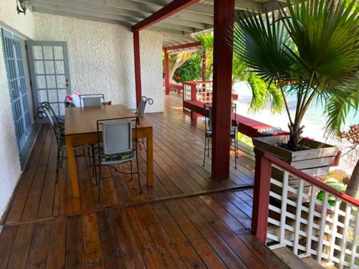 Bequia Beachfront Villa Hotel Friendship Ngoại thất bức ảnh