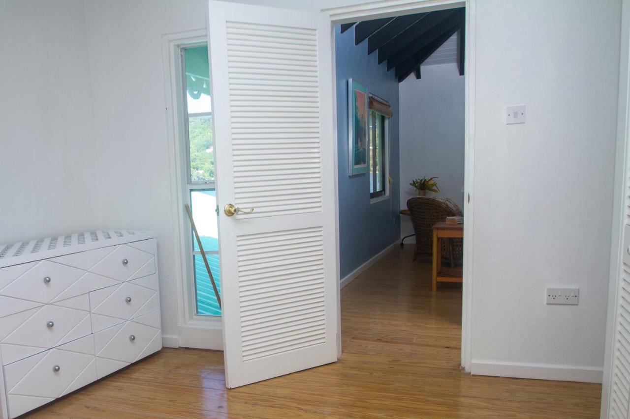Bequia Beachfront Villa Hotel Friendship Ngoại thất bức ảnh