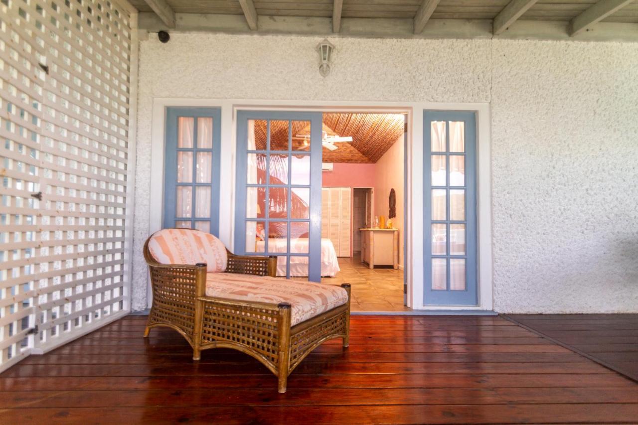 Bequia Beachfront Villa Hotel Friendship Ngoại thất bức ảnh